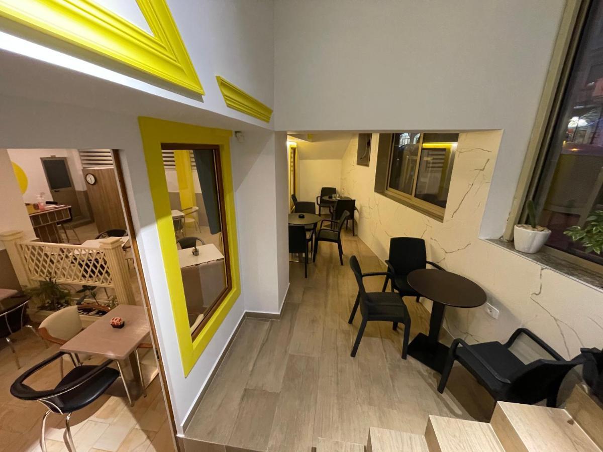 Bobi Hotel Shkoder Luaran gambar