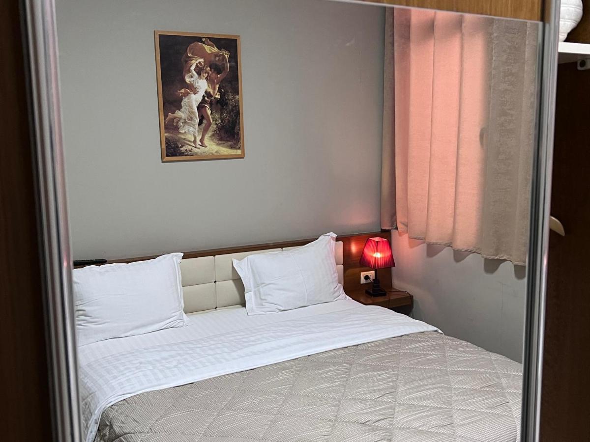 Bobi Hotel Shkoder Luaran gambar