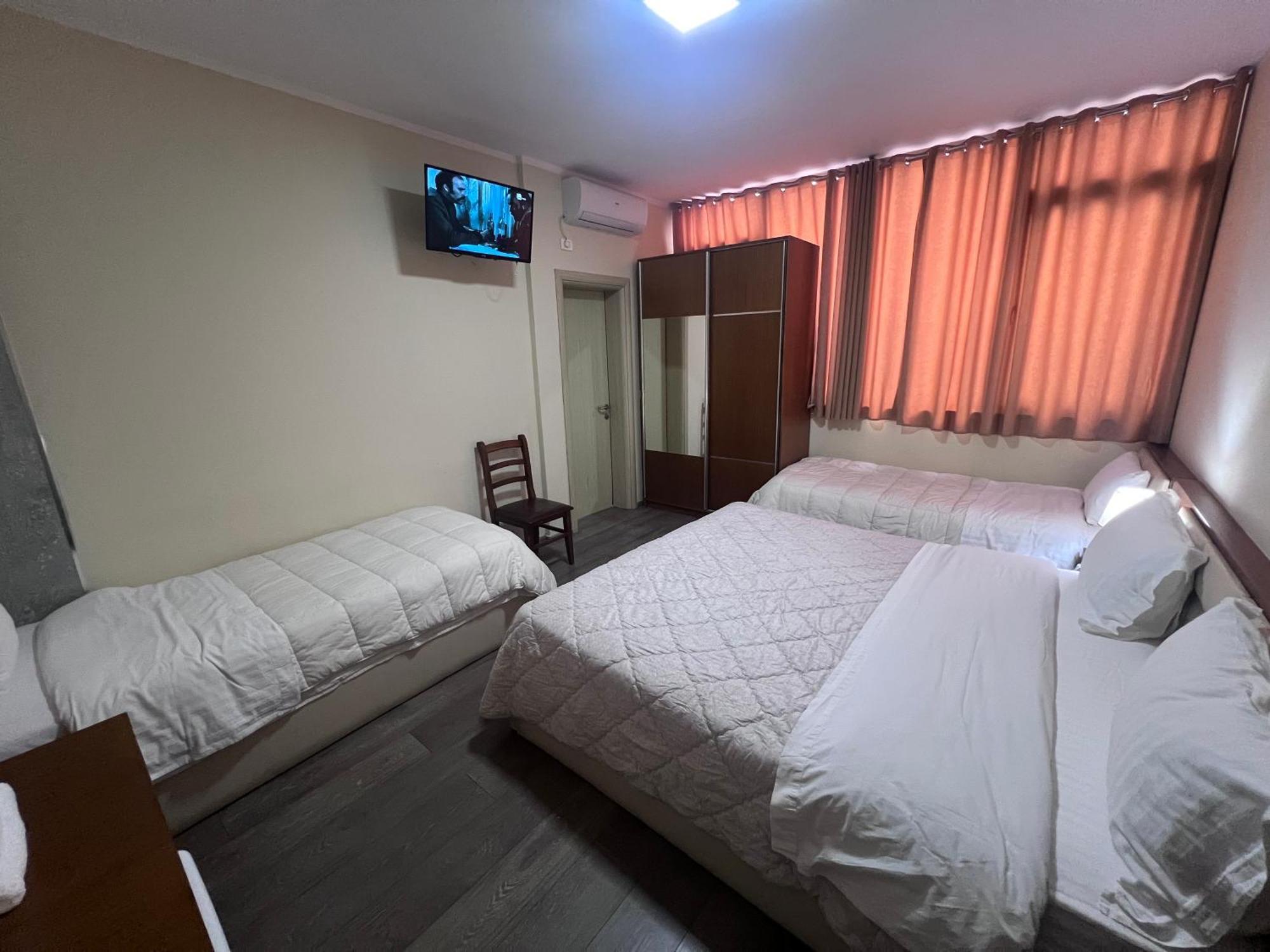 Bobi Hotel Shkoder Luaran gambar
