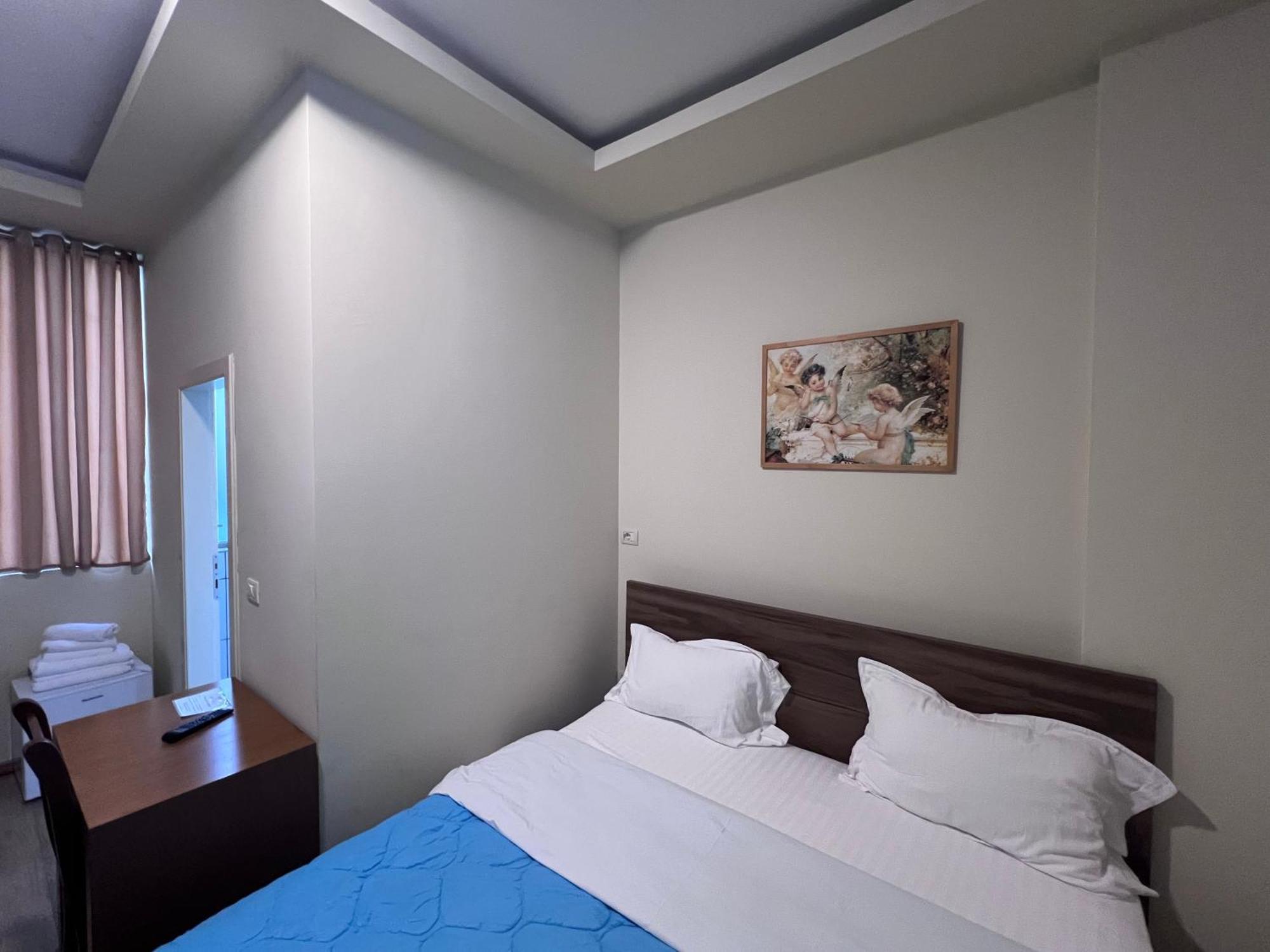 Bobi Hotel Shkoder Luaran gambar