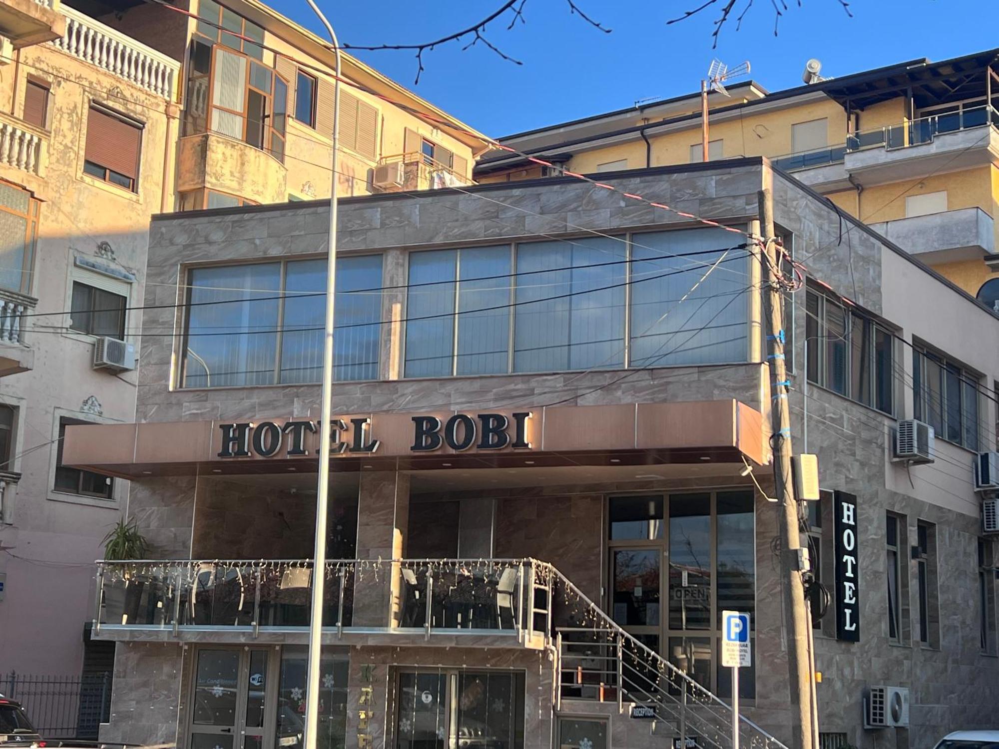 Bobi Hotel Shkoder Luaran gambar